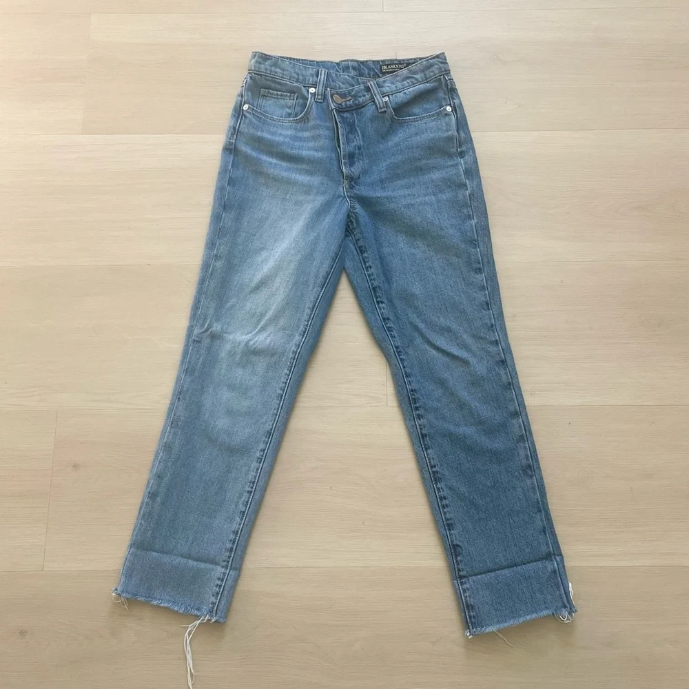 Blank NYC the Madison Crop Asymmetrical waist Jeans 25 - Picture 3 of 6